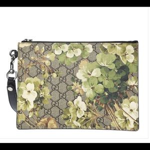 Gucci wristlet pouch Bloom